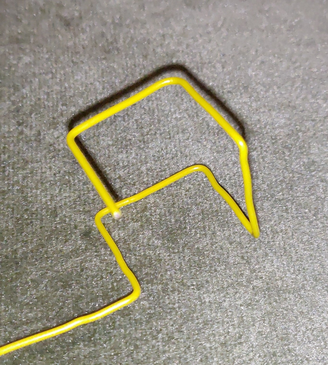 PartFusion's tweet card. Attached: 1 image #Makevember 26: A first order 3D Hilbert space-filling curve from yellow wire. Was going to try a second order curve but it was too complex.