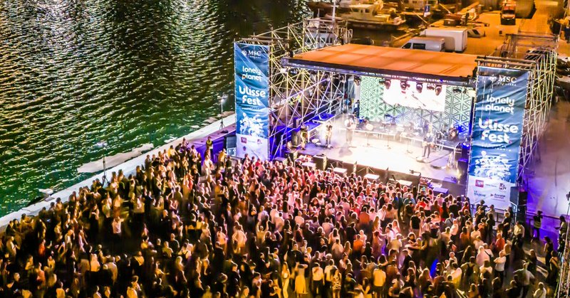 Tweet card summary image