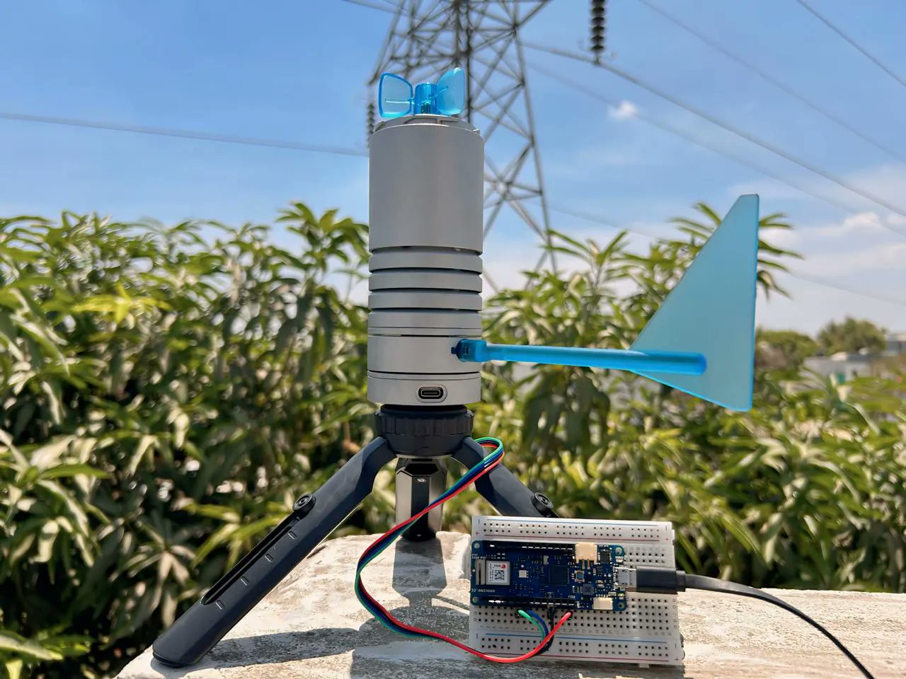 arduino's tweet card. Being able to monitor the weather in real-time is great for education, research, or simply to analyze how the local climate changes over time. This project by Hackster.io user Pradeep explores how he...