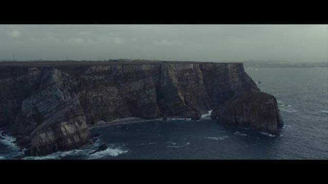 AsturiasLaica's tweet card. Formando parte del especial informativo que RTVE está dedicando a fosas de la Guerra Civil, se encuentra documental «La historia olvidada de Les Candases» Cabo Peñas (Asturias) | Fotograma del docu…