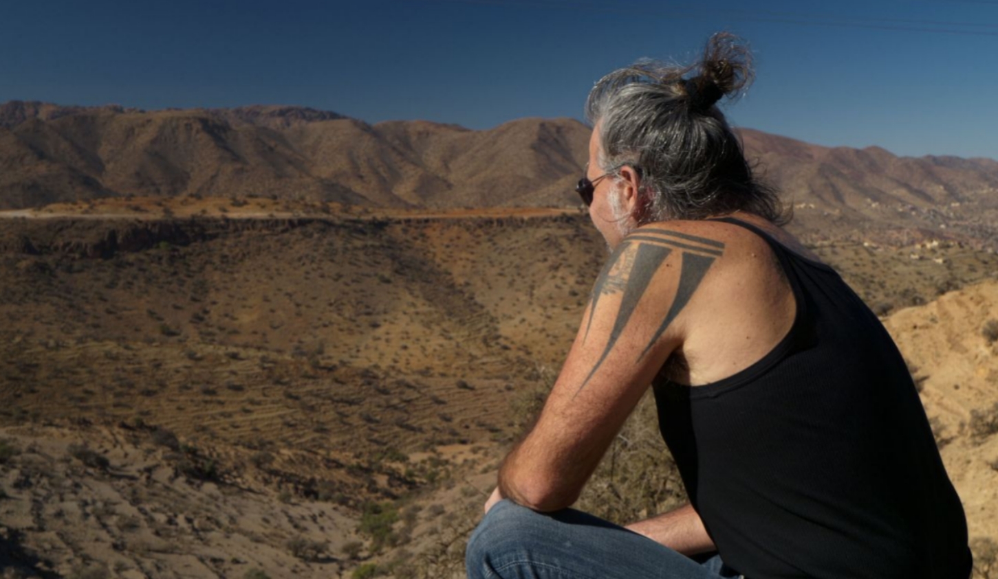 MaestroPrego's tweet card. Il film “Piero Pelù. Rumore Dentro” debutta al Festival dei Popoli e arriva nelle sale italiane il 10, 11 e 12 novembre.