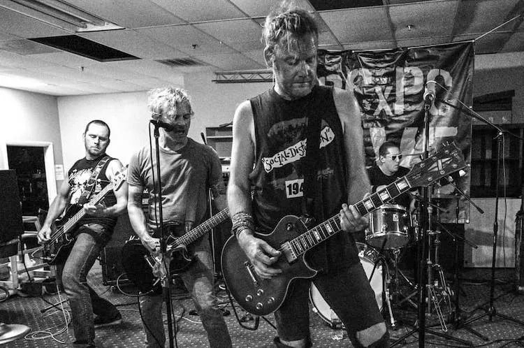 crystalmethod's tweet card. Grave Return play Saturday at Will's Pub If you go out, be safe, be cool. The Hamiltons, Curtains, Grave Return: More than just a showcase of bands, this