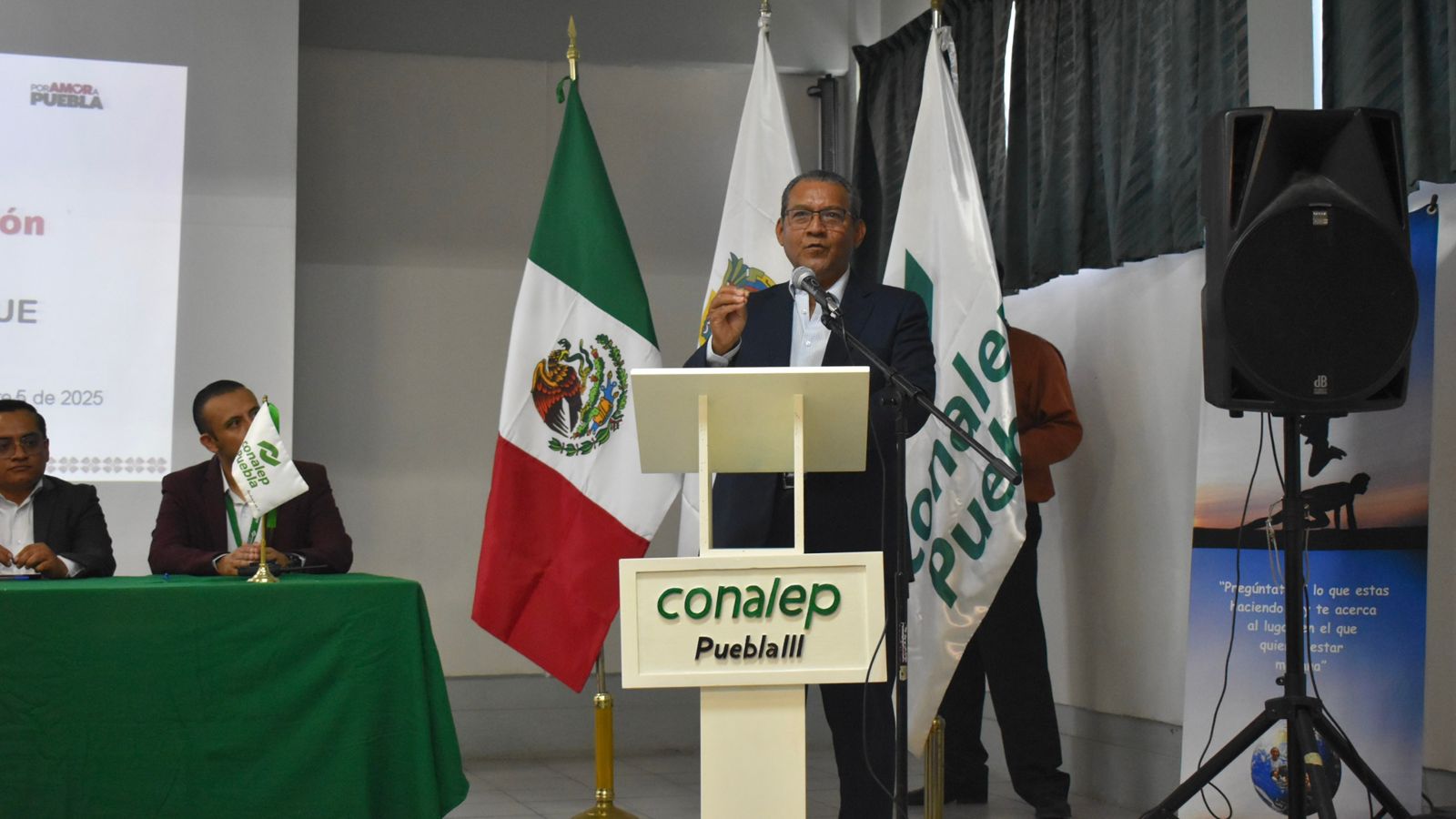 ArrobaNoticias's tweet card. Con el propósito de estrechar lazos de colaboración para ofrecer bienestar y certeza a las y los alumnos, mediante el desarrollo de habilidades y competencias prácticas, así como experiencia en un...