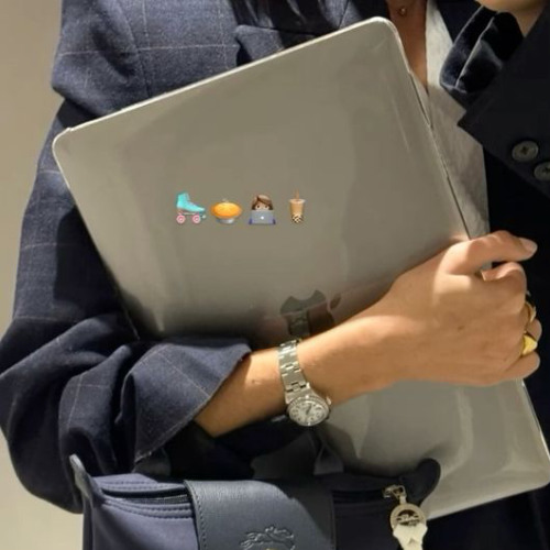 phntm16c's tweet card. #todiefor