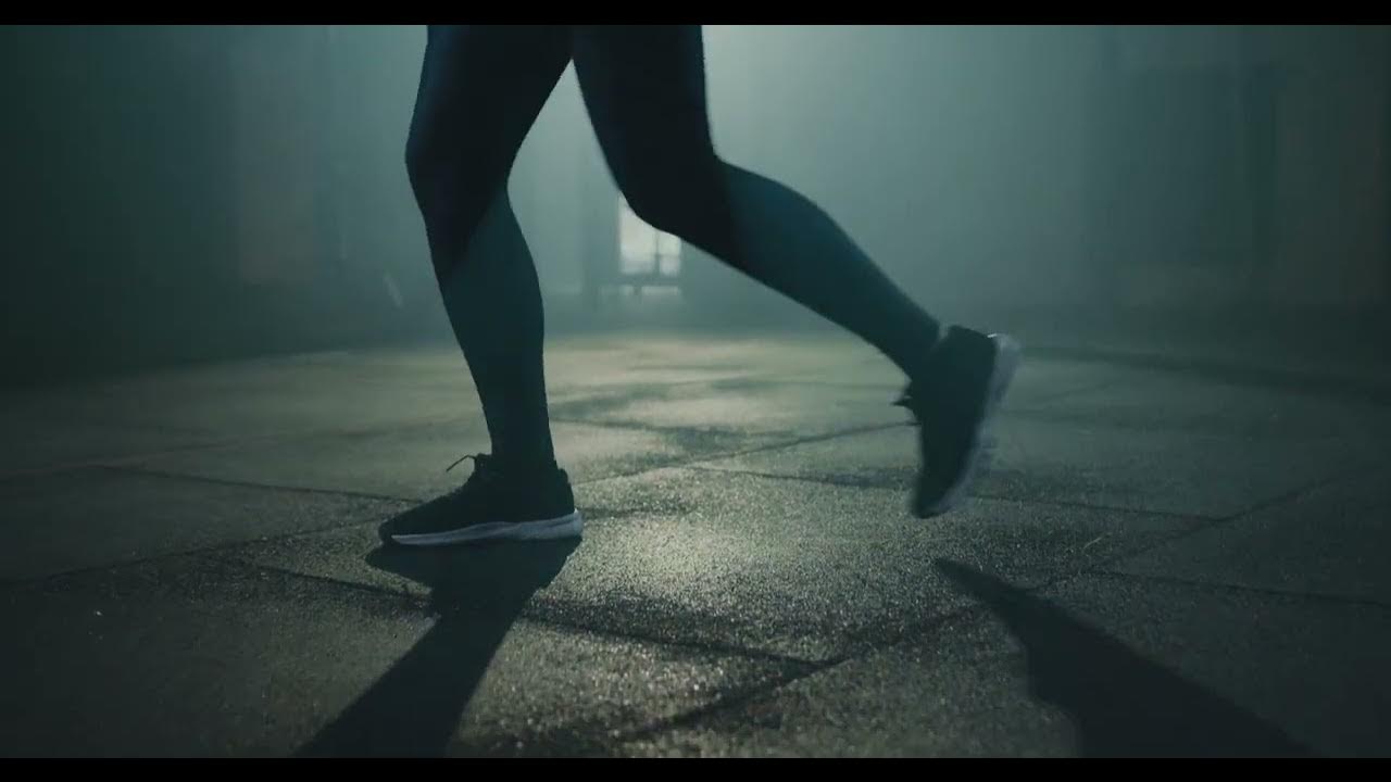 JadiesEssential's tweet card. #lunges #dumbbellworkout #compoundmovements #workout #bodybuilding...