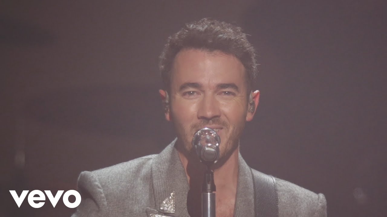 kevinjonas's tweet card. Kevin Jonas - Changing (Live Greetings From Your Hometown Tour)