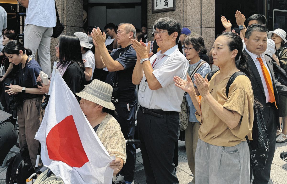 danketsu_rentai's tweet card. 参院選が3日、公示された。気にかかるのは、いくつかの政党でみられる外国人に対する規制強化の主張の広がり。選挙戦初日、そうした訴えはあっ...