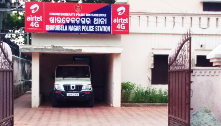 pratidin_tv's tweet card. Kharabelanagar police rescued a minor girl from trafficking Minor girl rescued while being trafficked for illegal activities. A minor girl who was being planned to be used as a prostitute in the...