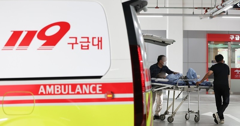 newsvop's tweet card. 소방본부 “추석 연휴 잘 넘어갔지만, 더 심각해질 것이라 우려…응급실은 계속 포화상태일 것”