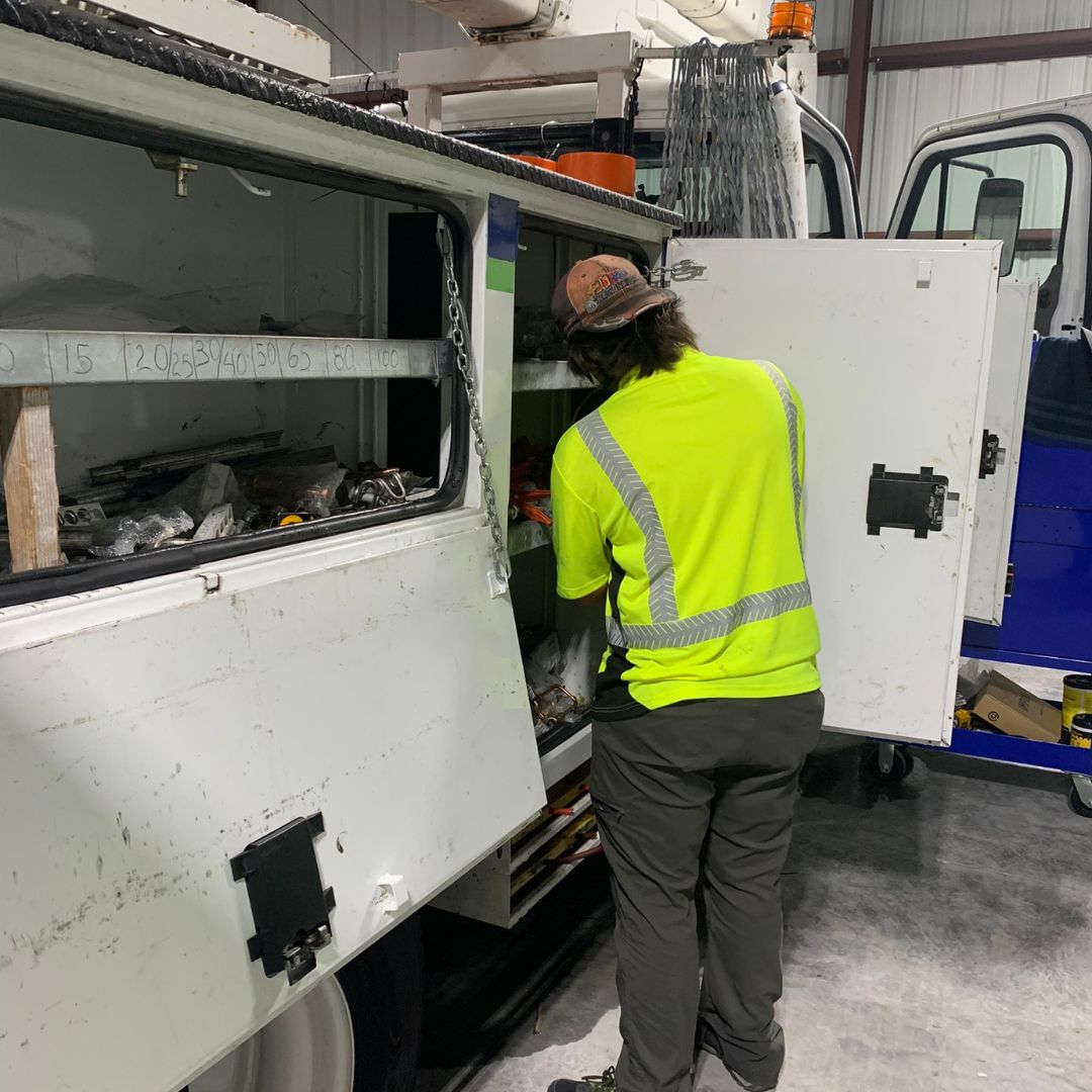 awareapps's tweet card. Having the right tool, in the right place, at the right time starts with our install team. They'll come to your worksite to tag your tools, associate tags to the proper locations, and configure...