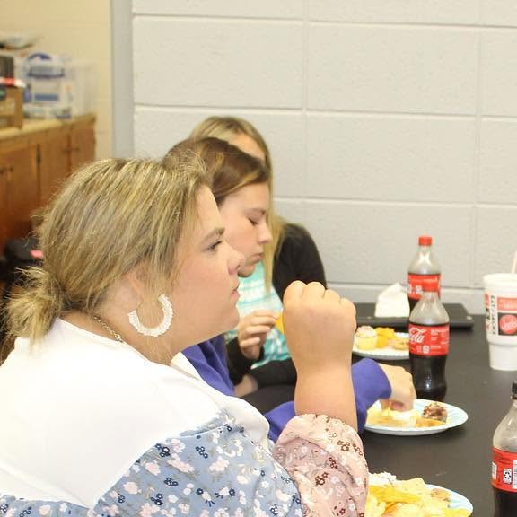 WilsonLibrary2's tweet card. Wilson High Library (@wilsonhighschoollibrary) • Instagram photos and videos