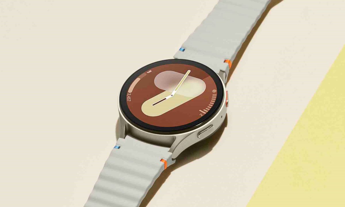 SamLoverBlog's tweet card. Samsung is beginning to deliver November 2025 security update for the Galaxy Watch 7 models, following the stable update rollout last month.