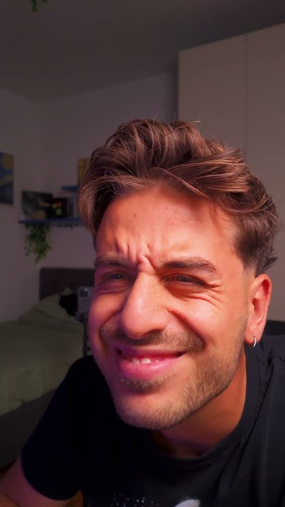 updfinit's tweet card. 👉 UPDF AI: Traduci PDF in modo semplice e veloce! 🌍