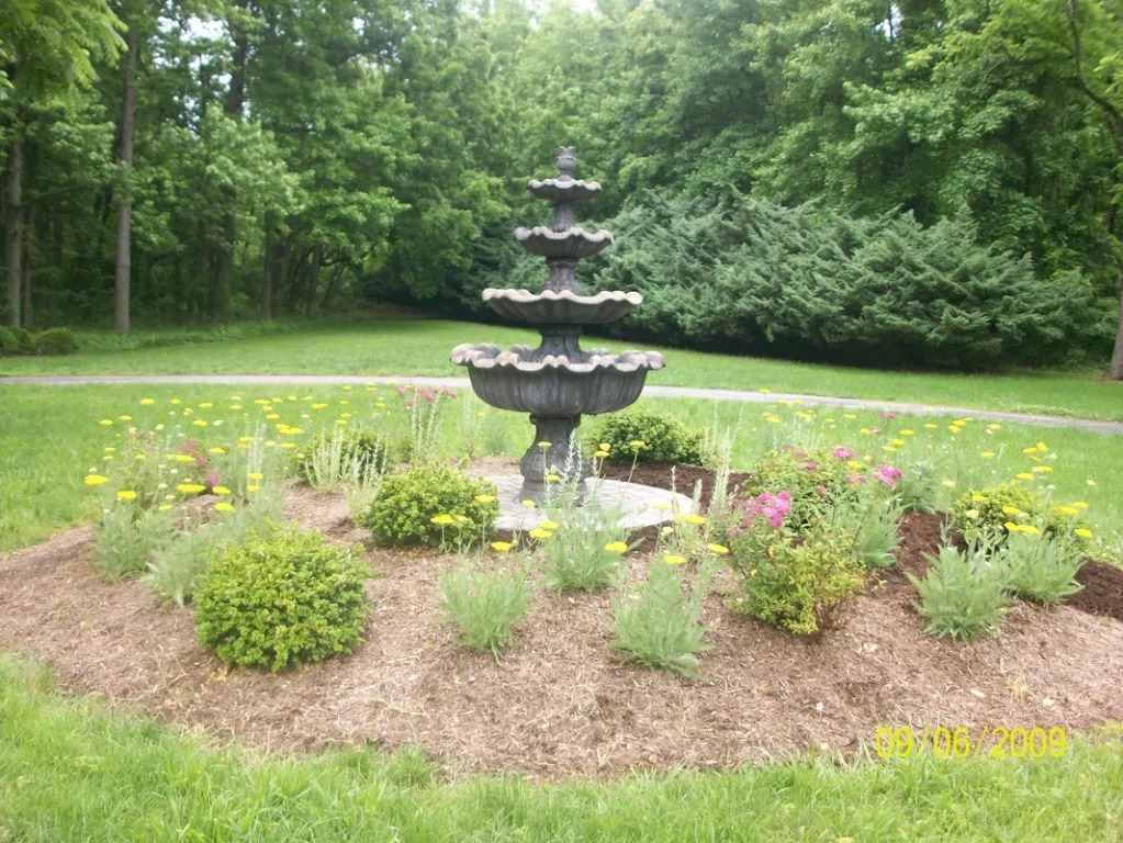 kevincarrolllan's tweet card. Do you want a water feature in your landscape, but you’re not sure where to start? No matter the size of your yard, you can incorporate a water feature differently. Keep reading to learn more.