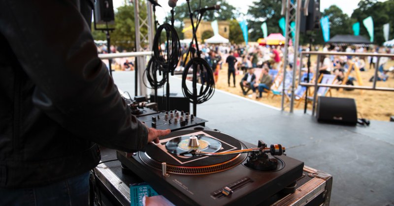 Tweet card summary image