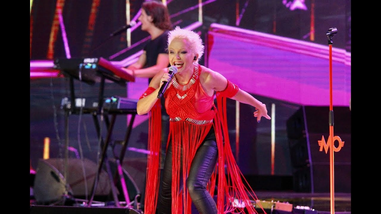 MichalStrzelec's tweet card. Małgorzata Ostrowska - Meluzyna (Sopot Festival 2018)