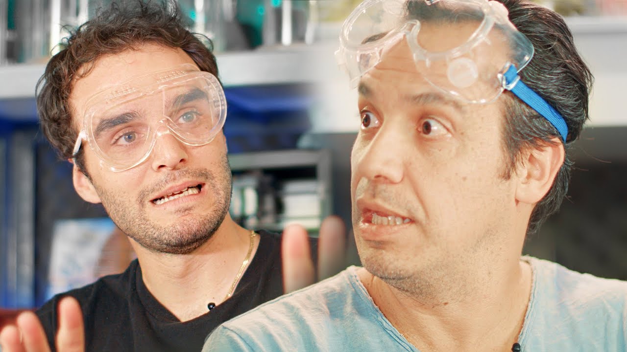 AAstierOff's tweet card. CASSER DES THÉORIES DU COMPLOT AVEC ALEXANDRE ASTIER !