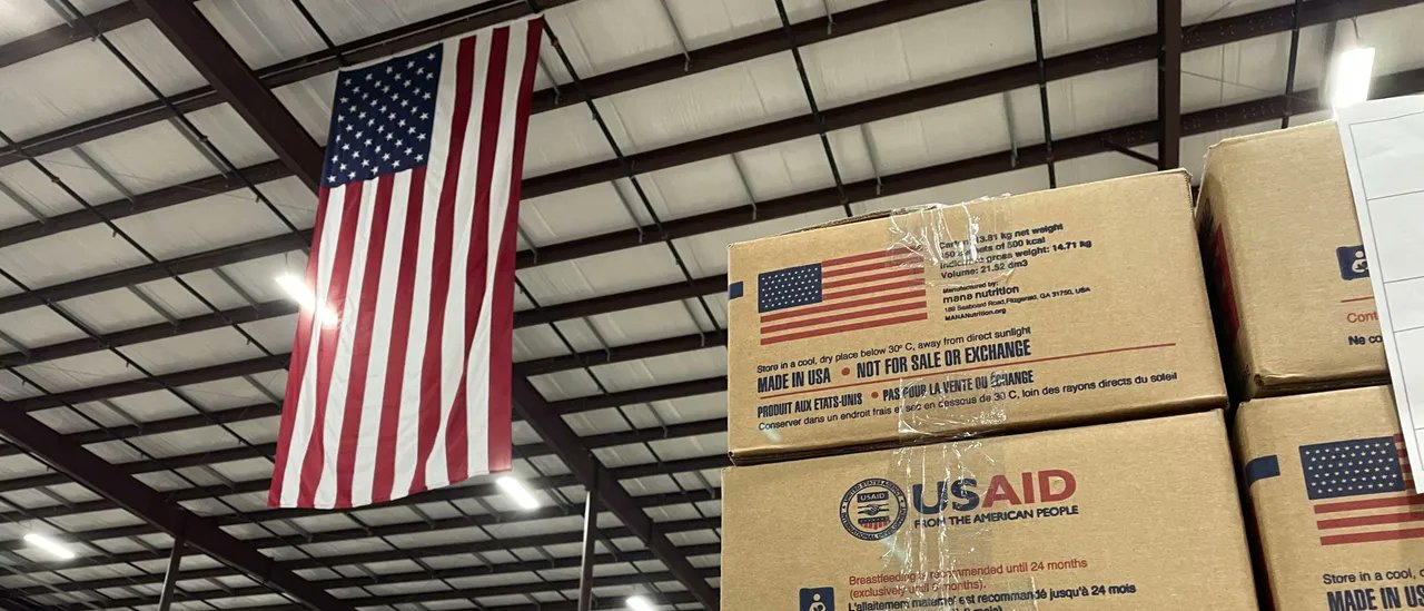 RepChrisStewart's tweet card. The answer to proposals for 'America-first' foreign aid is in Alabama’s peanut fields, Iowa’s soy farms, and Georgia’s factories: LifePacks.