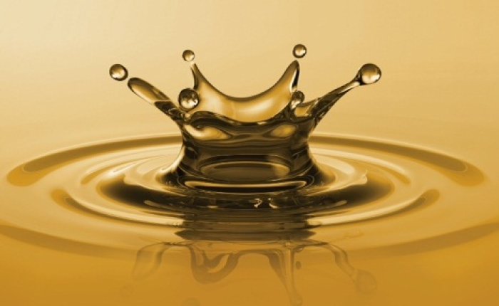 enerjigunlugu's tweet card. Enerji Günlüğü - Ekim ayında OPEC’in petrol üretimi bir önceki aya göre 33 bin varil artarken, OPEC+’nın üretimi 73 bin varil azaldı. 