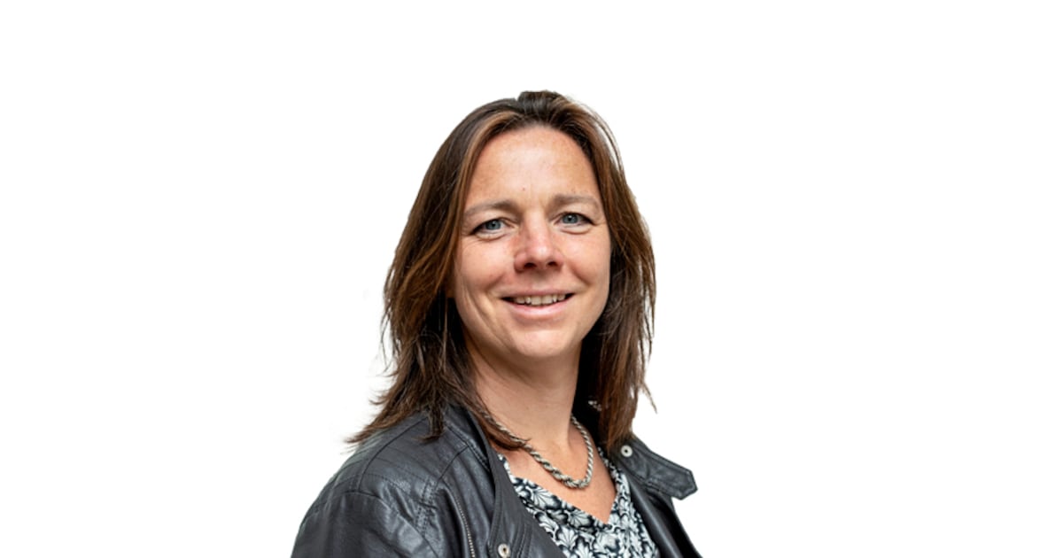 derkrunhaar's tweet card. Schaf ze toch af, al die organisaties in de zorg. Wij huisartsen hoeven ze niet en we worden gek...