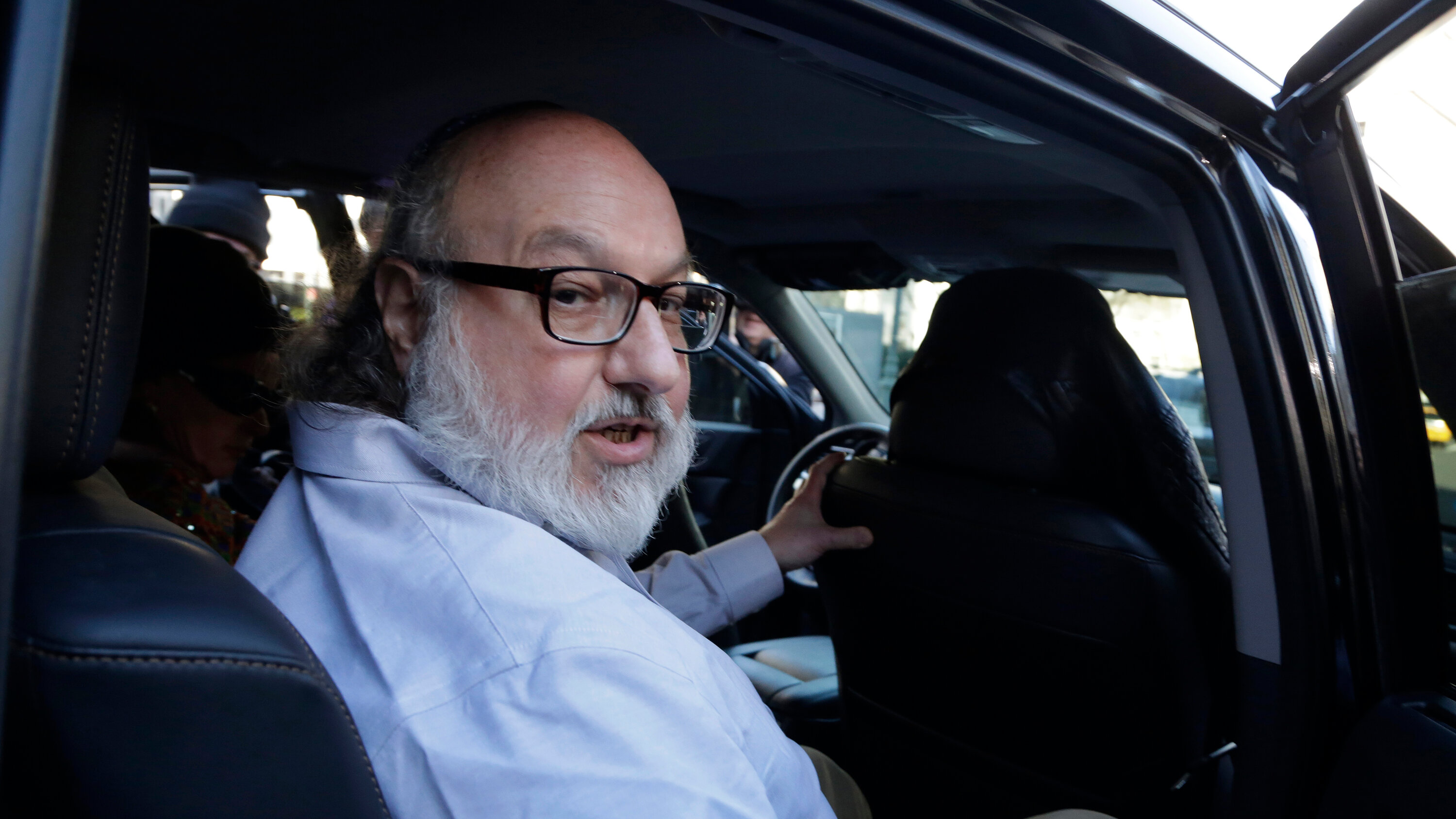 tparsi's tweet card. Jonathan J. Pollard, who was convicted of espionage, said in an interview that the meeting, which was highly unusual for a U.S. diplomat to attend, had been friendly.