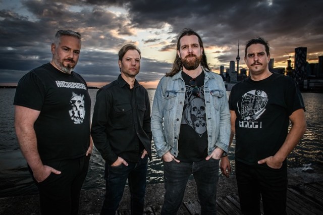 EarsplitPR's tweet card. Photo by Sam Carcasole We talk a lot about live being disrupted because we lived through a half-decade of tumult, and this country is, yet again, in the strangulating throes of evil. But pain didn&…