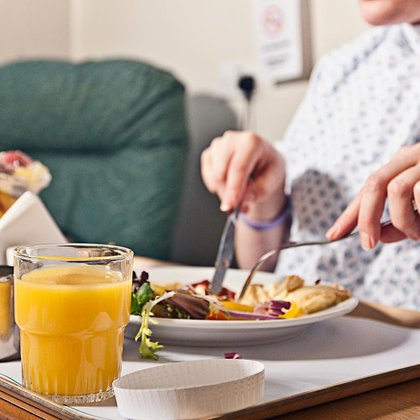 Tweet card summary image