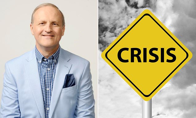 frances_email's tweet card. Former minister Steve Webb found out Government estimates for how much people would 'under-save' if the guarantee was axed - and says they are 'shocking'.