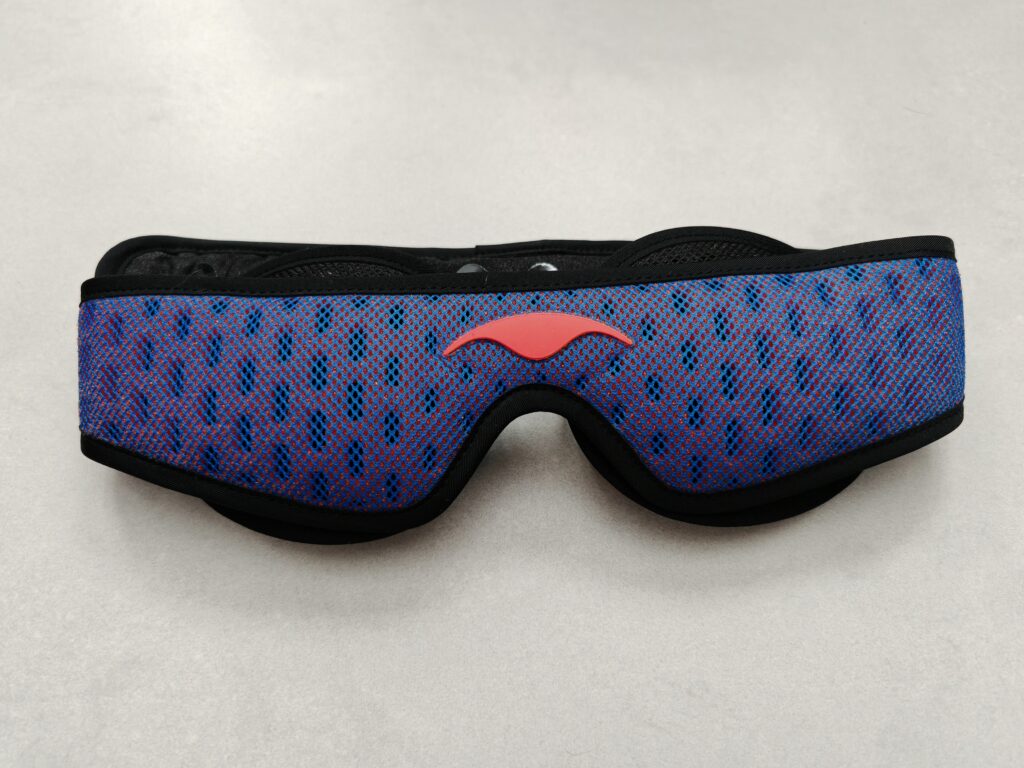 SarahCBlogger's tweet card. [AD] Can An Eye Mask Actually Improve Your Sleep? [Honest and Concise Manta Sleep Mask Review] Manta Sleep is a brand that produces a number of eye masks for sleep as well as others for general...