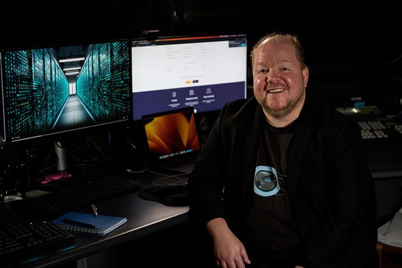 digimarkaust's tweet card. Most businesses are following outdated SEO tactics that feel right but don’t deliver results. There’s a better way—one that aligns with how search engines actually work. In this free webinar, you’ll...