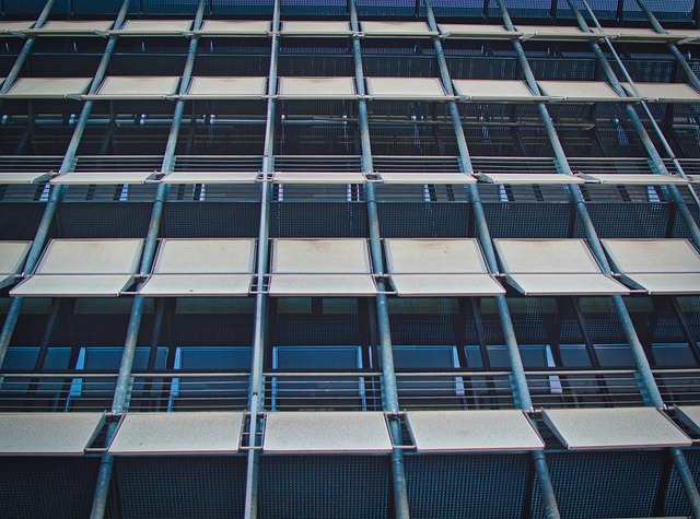 geekersmag's tweet card. Sun protection films, also known as solar window films or Sonnenschutzfolien (German), have become increasingly popular among homeowners