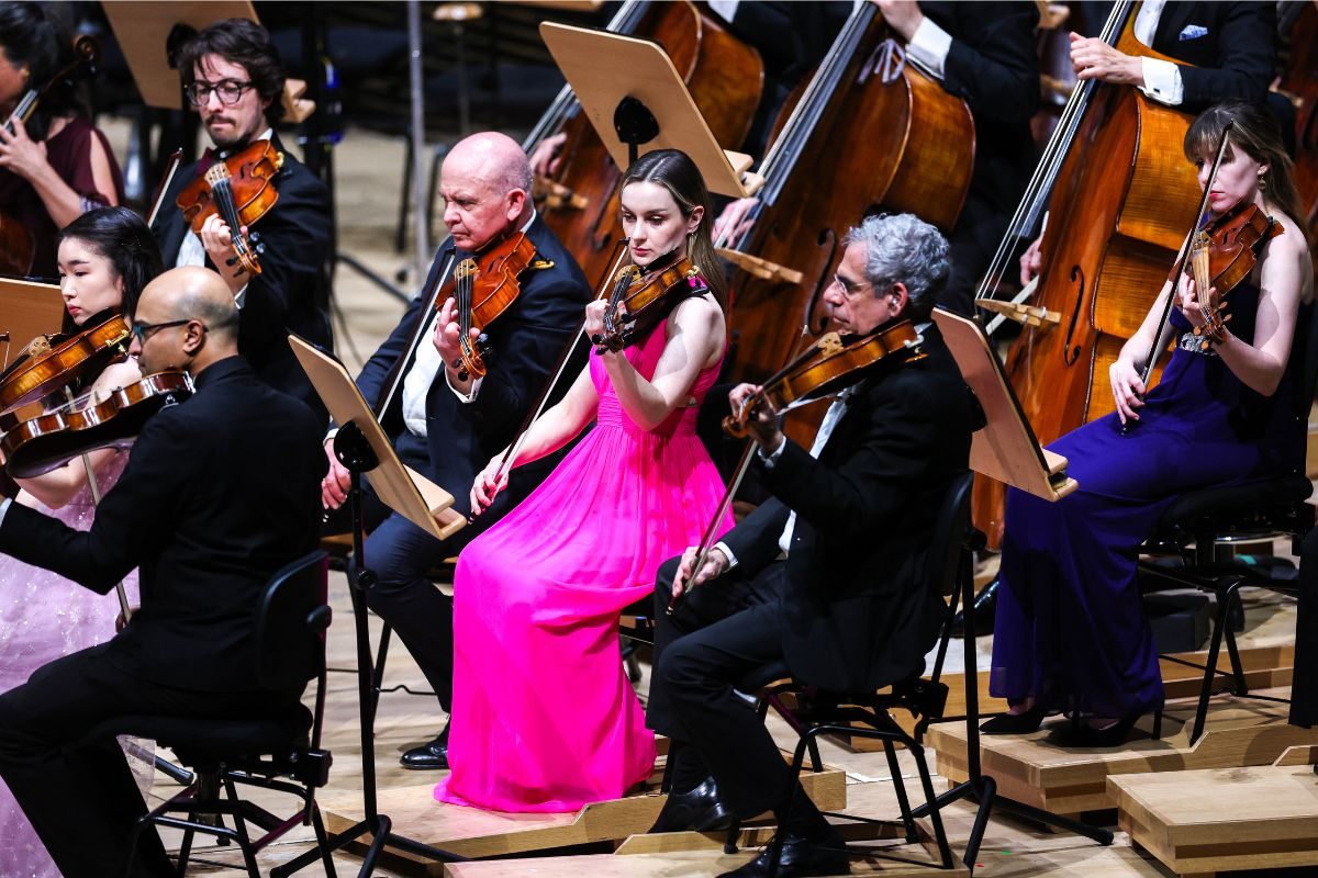 MusicMagazine's tweet card. Our guide to the very best orchestras in the world. Visit classical-music.com for much more from the wonderful world of classical music