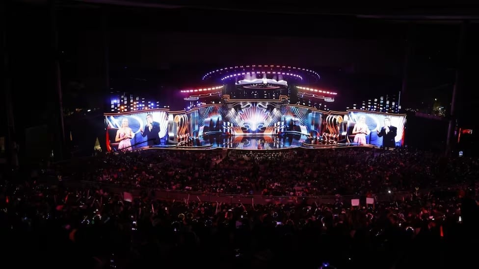 NTelemicro5's tweet card. La organización de Viña 2025 informó que tal medida se debe al decreto de emergencia del gobierno de dicho país debido al corte de luz en varias regiones.