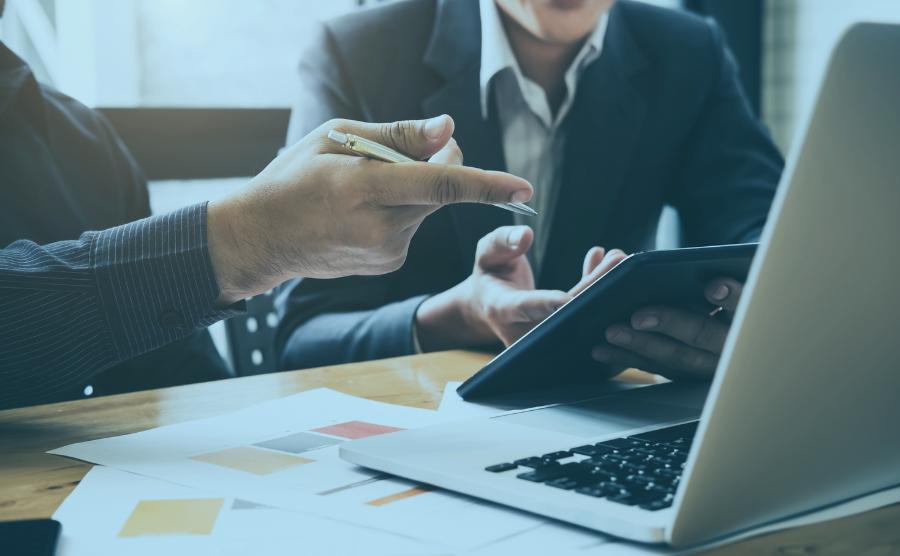 KopenSoftware's tweet card. Hablamos de VeriFactu y el SII (Suministro Inmediato de Información): ¿En qué se diferencian? ¿Pueden convivir? ¿Qué sistema es más fácil de implantar?