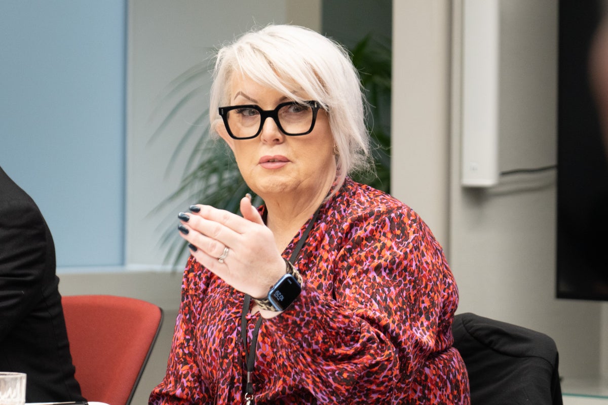 VictimsComm's tweet card. The annual survey for 2024 found 52% were confident the criminal justice system was fair.