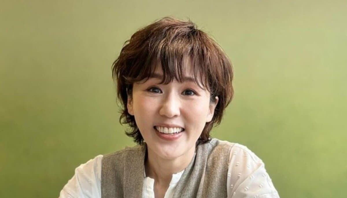 BWV1068AIR's tweet card. お笑い芸人のにしおかすみこさんが、１８日、自身のインスタグラムを更新。５０歳の誕生日を迎えたことを報告しました。 にしおかすみこさんは「あっという間に50歳になった。」と、笑顔の写真をアップ。続けて「…