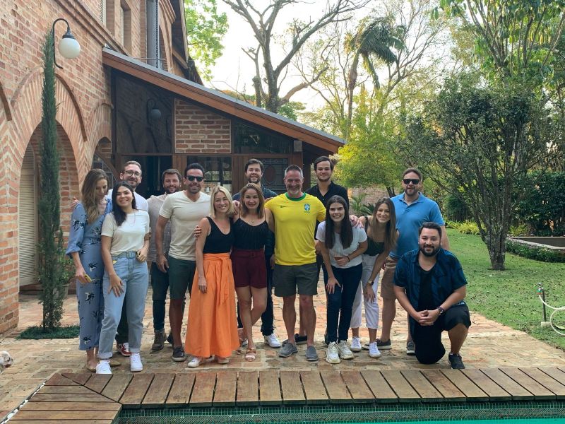 downey_reid's tweet card. I am extremely excited to say I recently had the opportunity to make my first official field sales visit as CRO of Intralinks. Like so many other people I am a "pandemic new hire" joining #Intralinks...