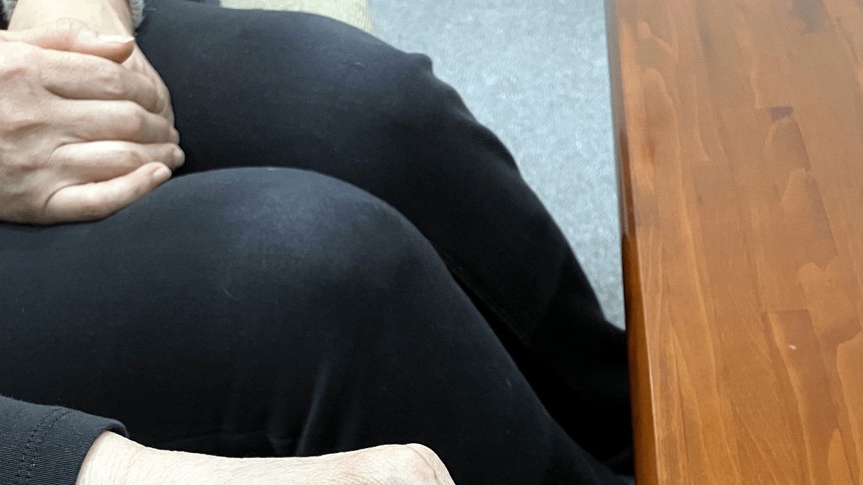 HKM_voices's tweet card. 「災害時の安否確認訓練に非正規職員は含まれません。正規職員との格差や疎外感を感じてしまいます」。非正規の公務員として働く女性の声です。広島県内の実情を取材しました。