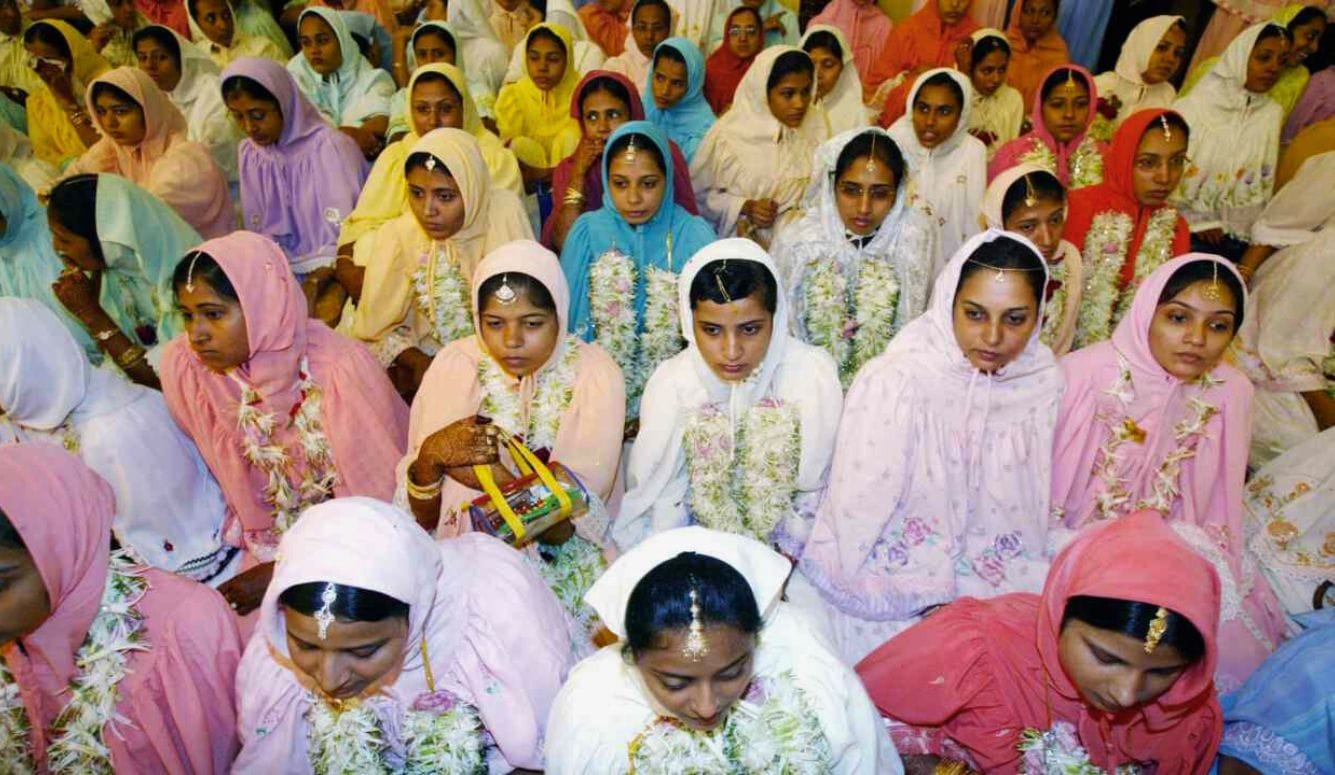 R4CexitFGM's tweet card. The mantra implies that if FGM did have health benefits, it wouldn’t be so bad after all.