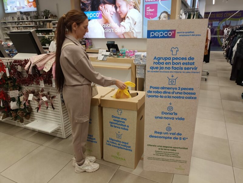 JustRetail_news's tweet card. La campaña de Pepco y Humana para fomentar la gestión sostenible del textil usado con impacto social ha permitido recuperar 2,5 toneladas.