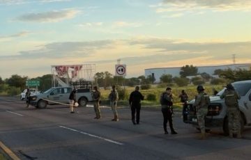 QuadratinSin's tweet card. Estaba cerca del entronque que va a El Quemadito