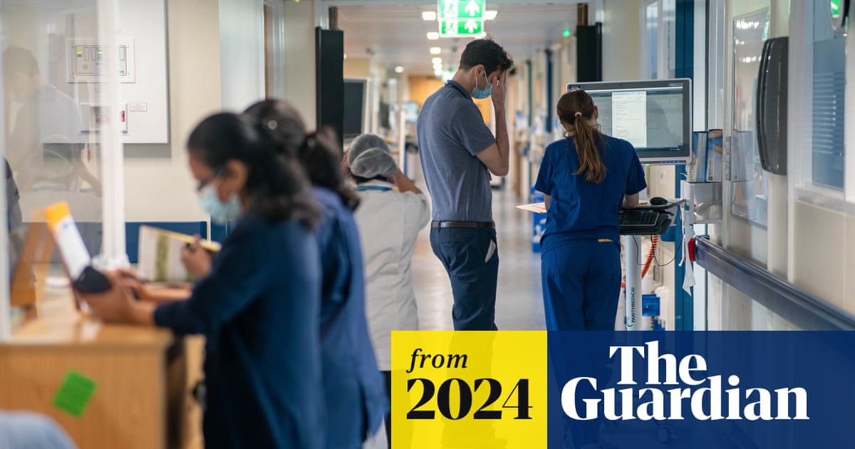 TheStrokeAssoc's tweet card. Figures from audit of England, Wales and Northern Ireland show some basic care now worse than decade ago
