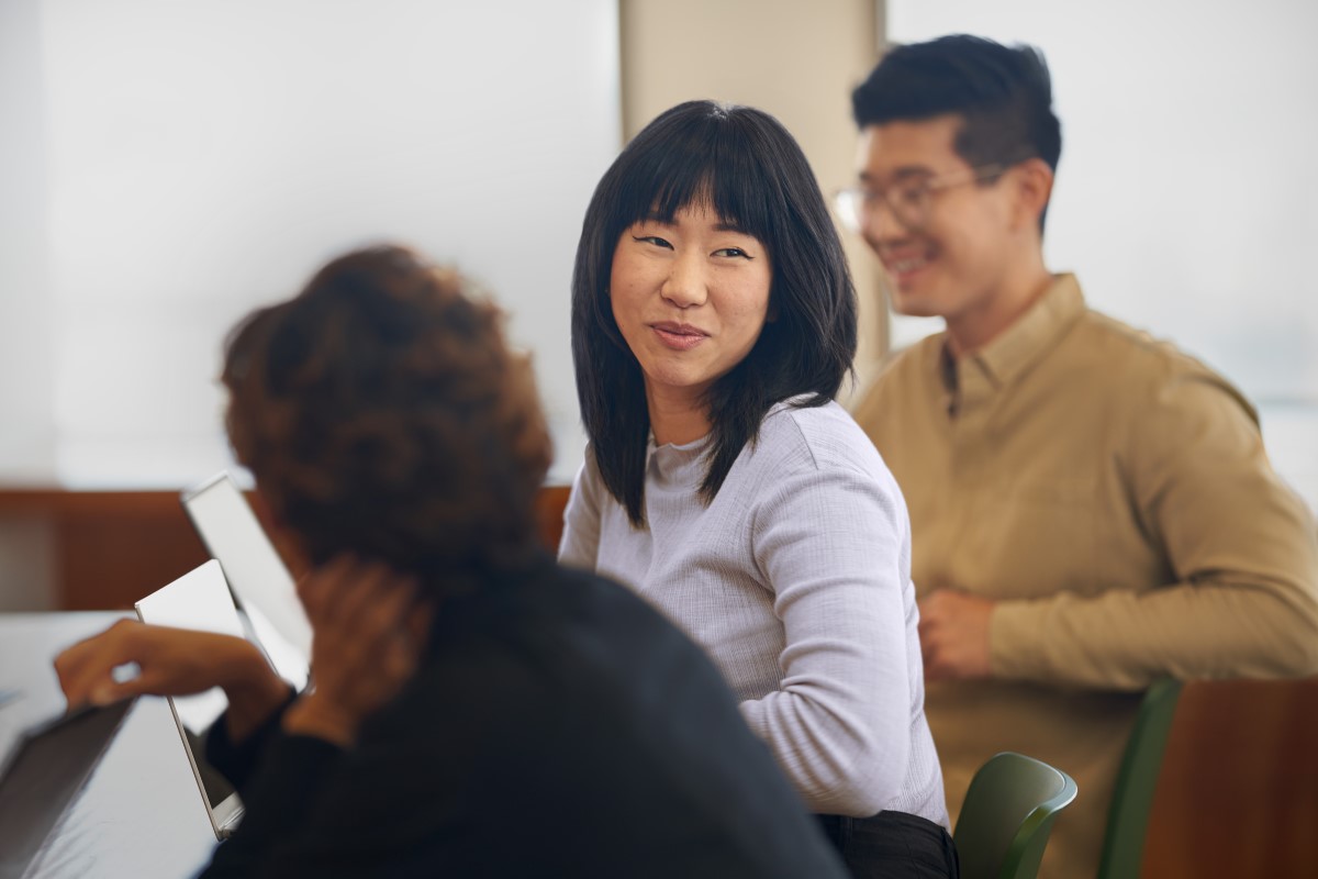 StartechStore's tweet card. Microsoft 365 can reduce cost and complexity with one secure, integrated experience, including Microsoft 365 E3, Azure AD, and Intune.