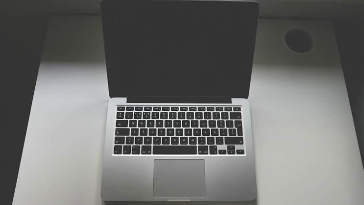 securitymag's tweet card. A new report analyzes scam trends to help organizations prepare for threats in 2025.