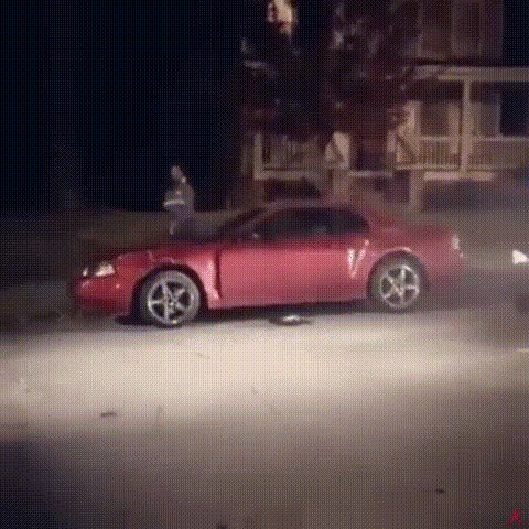 Gil_artflow's tweet card. The Flash Running GIF - Find & Share on GIPHY