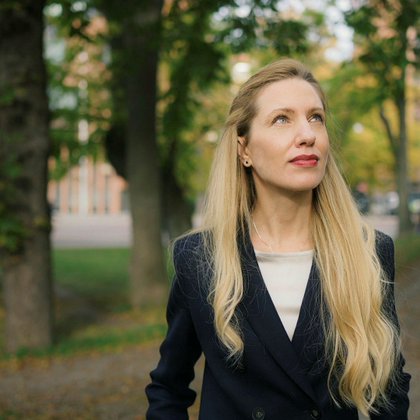 Tweet card summary image