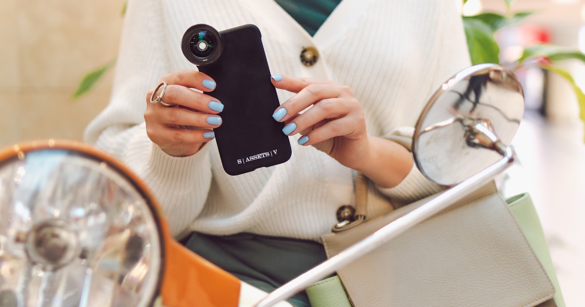 wayfiwireless's tweet card. Understand the economic advantages of investing in improved cellular coverage for businesses, including increased productivity and long-term savings.