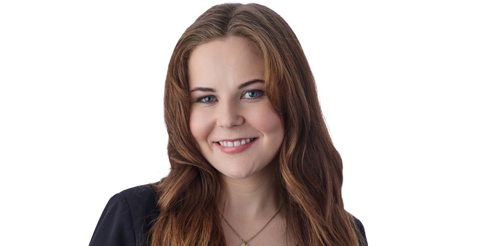 ConcordiaAlumni's tweet card. Lillian Roy, a Concordia University graduate, reflects on her transition from a reporter at CTV News Montreal to the role of news editor at the Montreal Gazette, emphasizing the enduring importance...