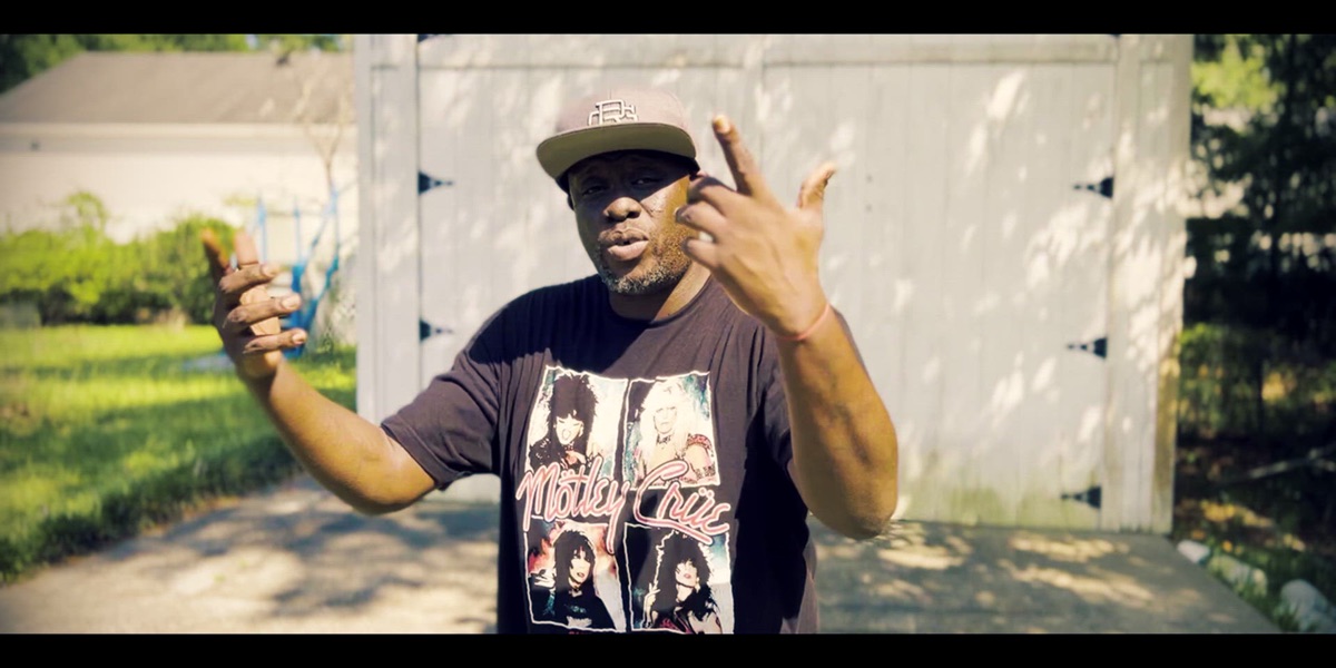 FuzzJaxx's tweet card. Music Video · 2024 · Duration 4:07