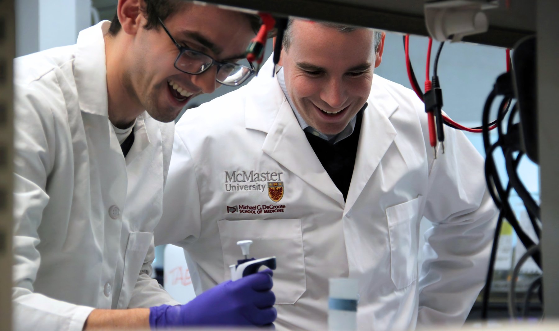 U15ca's tweet card. Infectious disease researchers John Whitney and Jake Colautti discovered proteins that effectively target bacteria from multiple pathogens. 